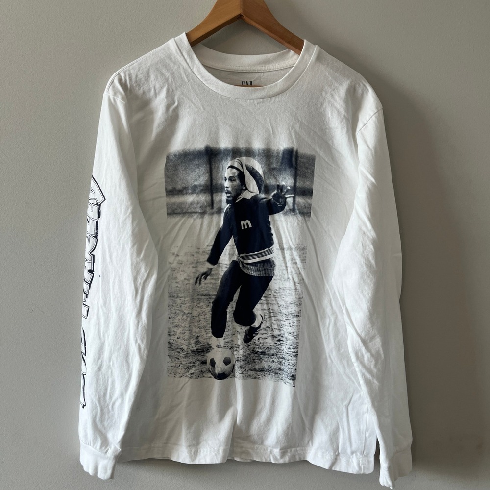 Gap Bob Marley Graphic Long Sleeve Tee Streetwear White Medium Soccer Photo
